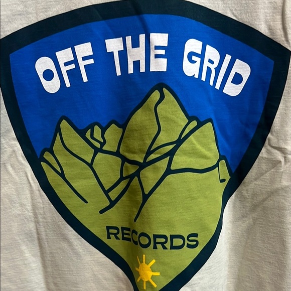 Tan Short Sleeve Crew Neck Tee - Picture 5 of 5